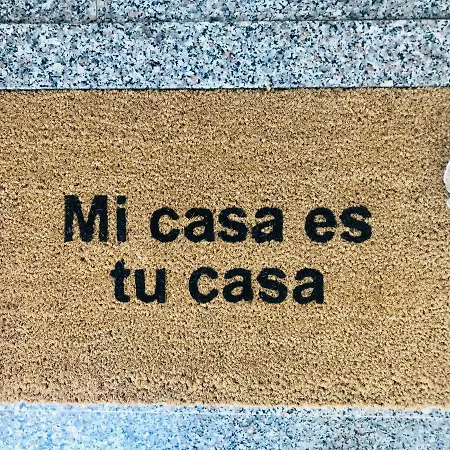 Δωμάτια σε οικογενειακή κατοικία Enam