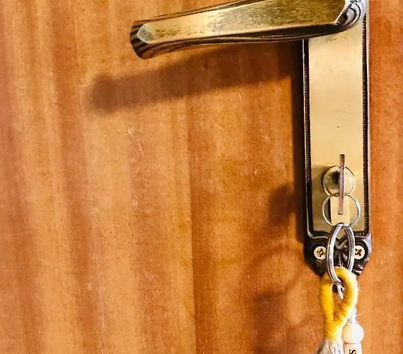 ホームステイ Enam