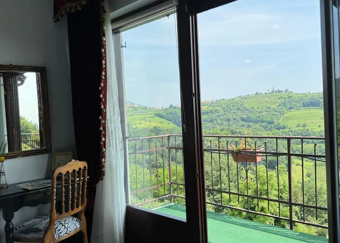 Enam Homestay Kojsko